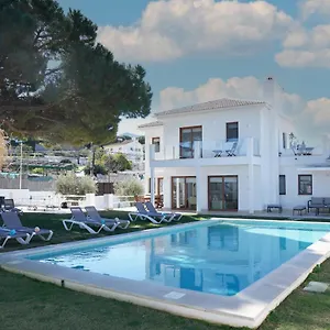  Villa Tess Maria